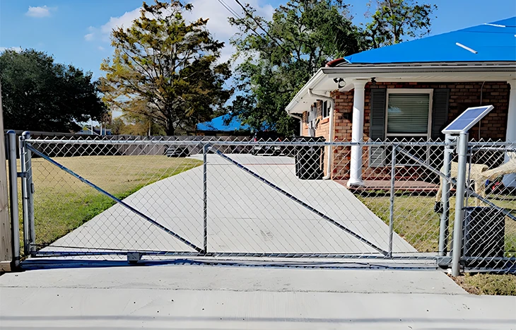 Sliding Chain Link Fence